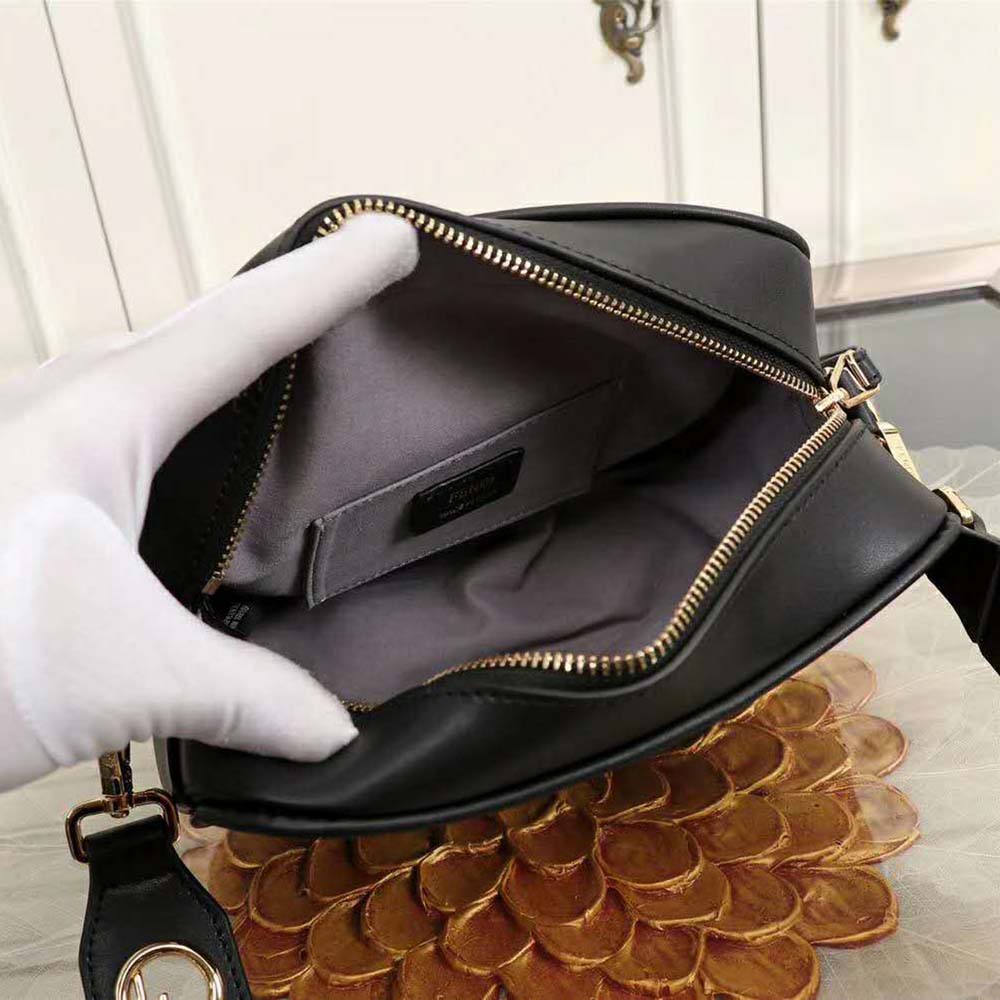 Fendi Women Camera Case Leather Bag-Black - image 6