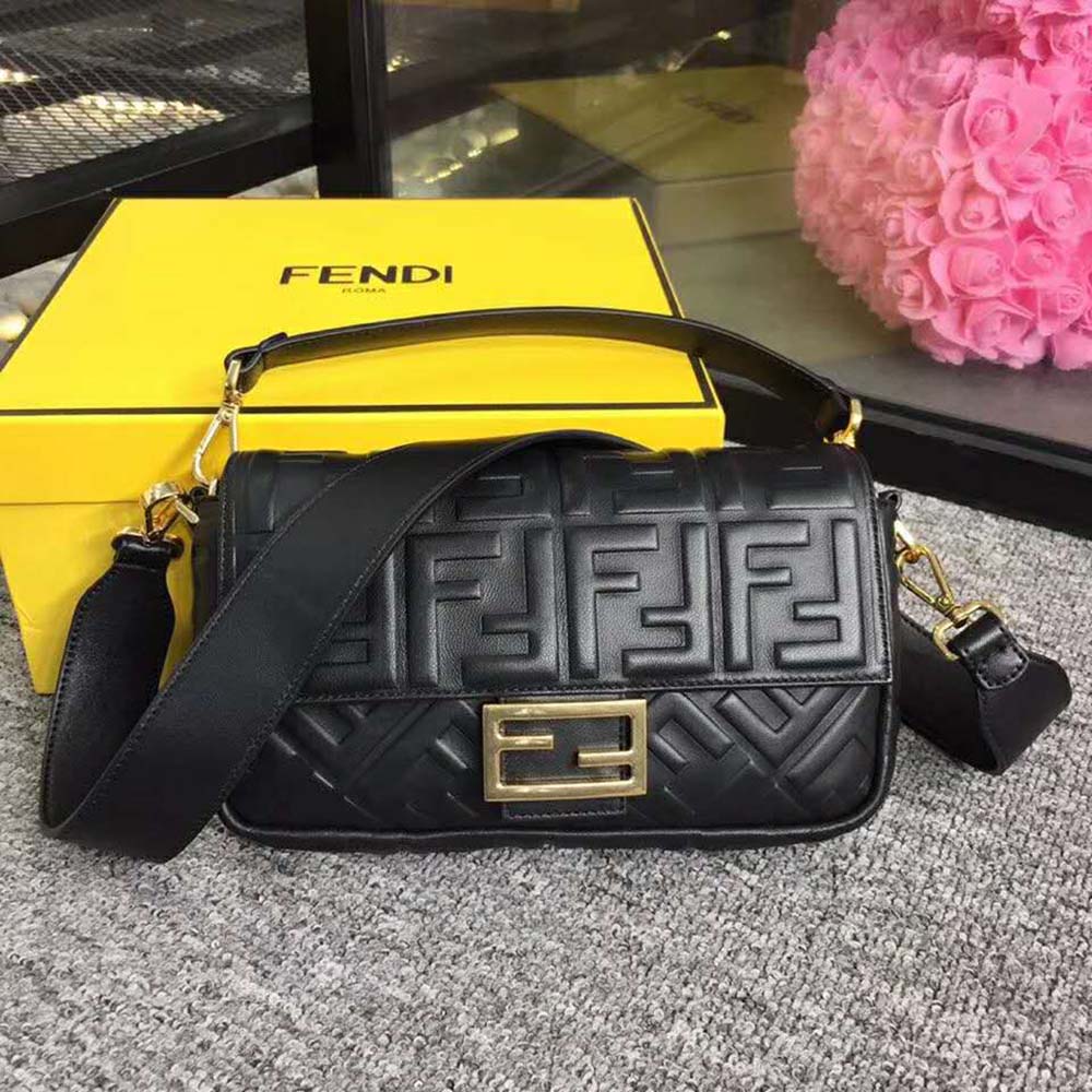 Fendi Women Iconic Baguette Leather Bag in Medium Size-Black - image 2