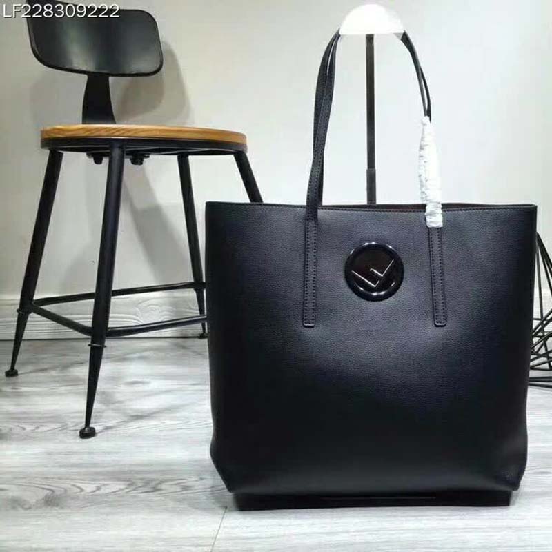 Fendi Women Leather Logo Shopper Bag-Black - image 2