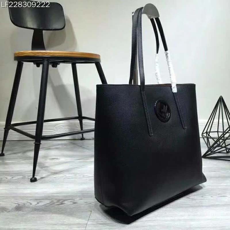 Fendi Women Leather Logo Shopper Bag-Black - image 5