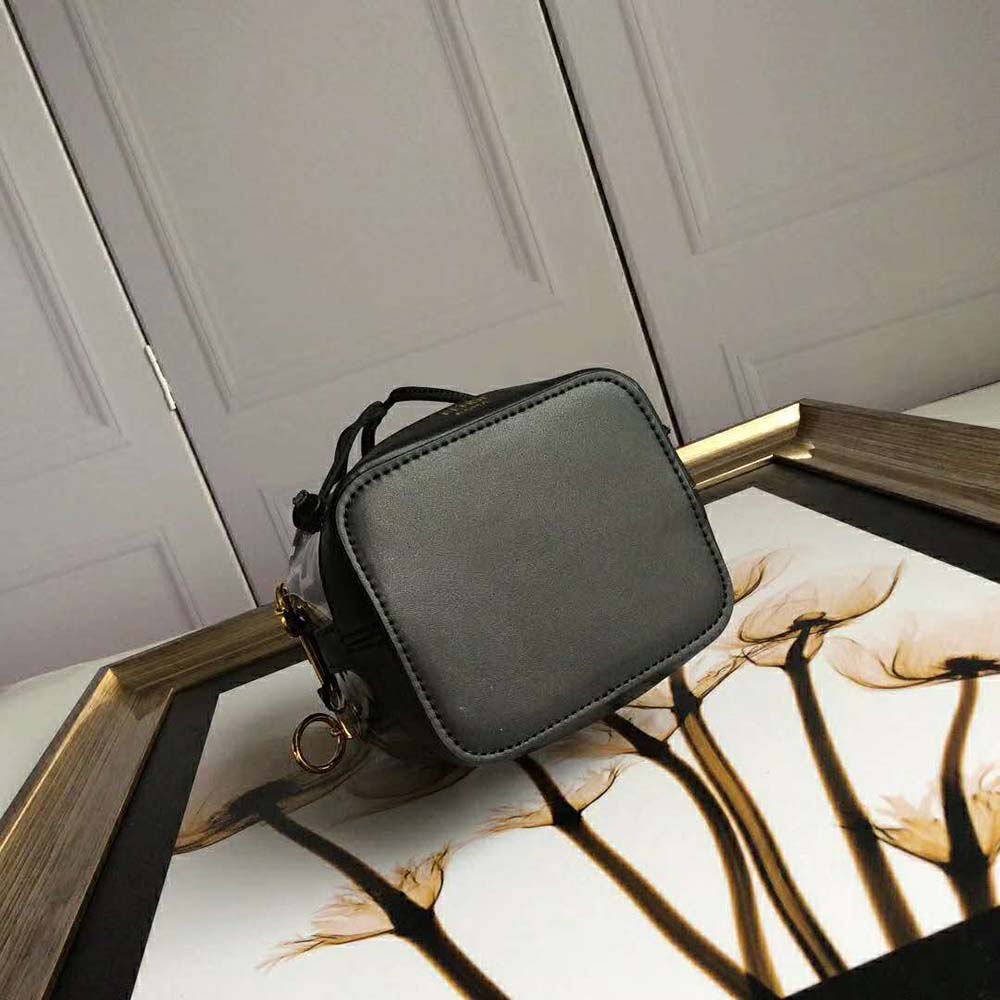 Fendi Women MON TRESOR PU Mini-Bag-Black - image 5