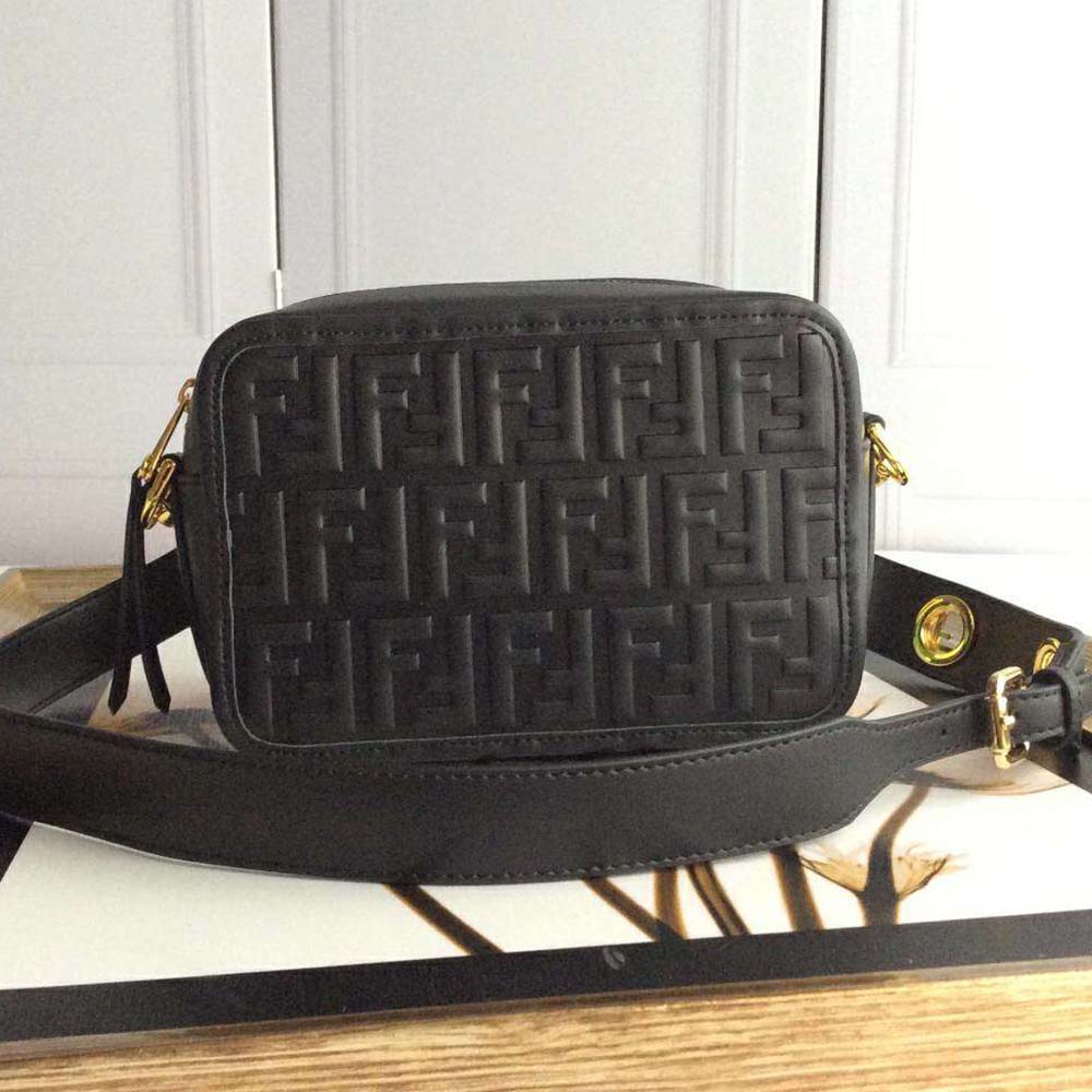 Fendi Women Mini Camera Case Leather Bag-Black - image 2