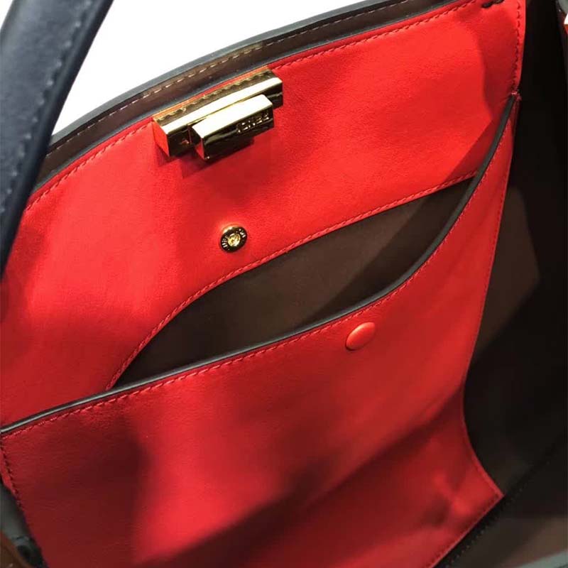 Fendi Women Peekaboo X-Lite in Leather Bag-Black - image 10