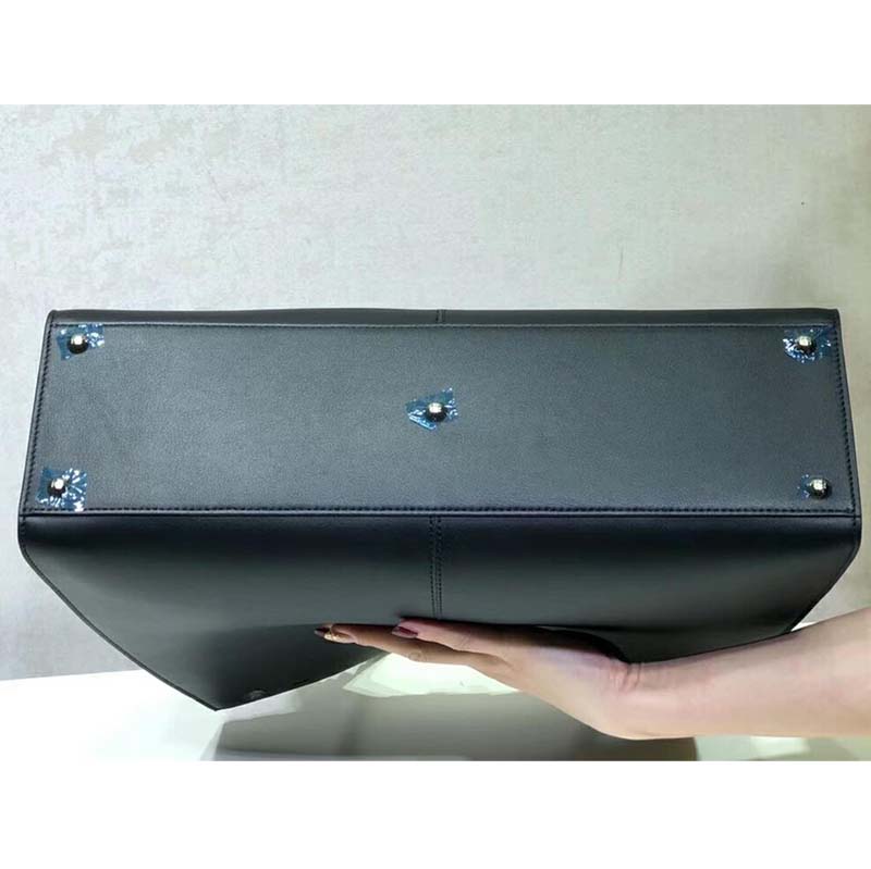 Fendi Women Peekaboo X-Lite in Leather Bag-Black - image 7