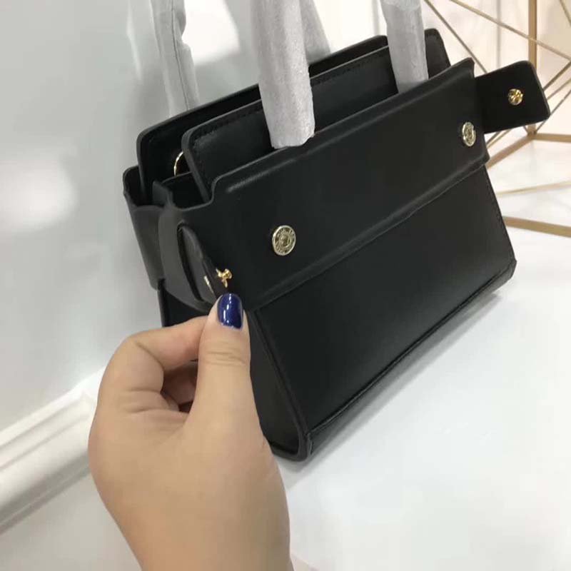 Givenchy Mini Horizon Bag in Smooth Leather-Black - image 6