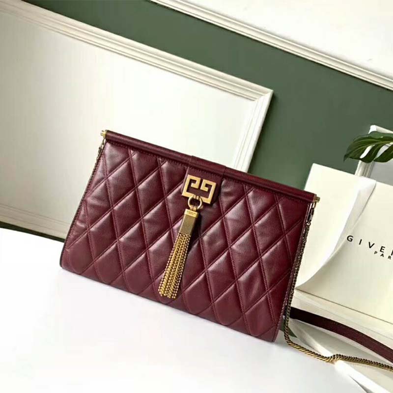 Close-up of diamond quilting and silver hardware on Givenchy Women Medium Gem Bag
