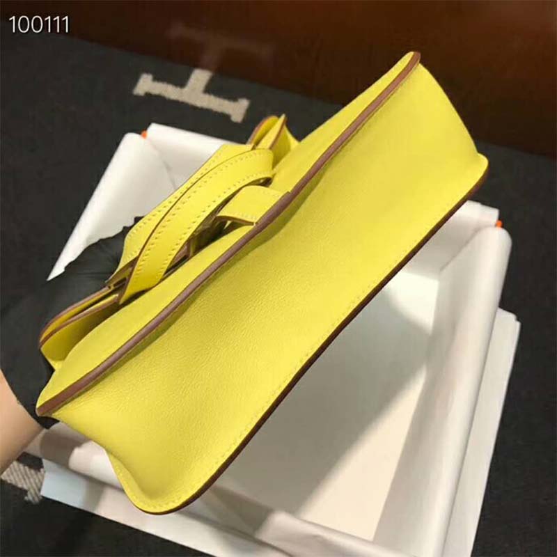 Hermes Bag in Swift Calfskin-Yellow - image 6