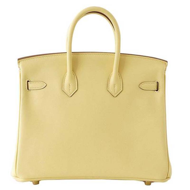 Close-up of gold hardware and lock on Hermes Birkin 25 Bag Yellow