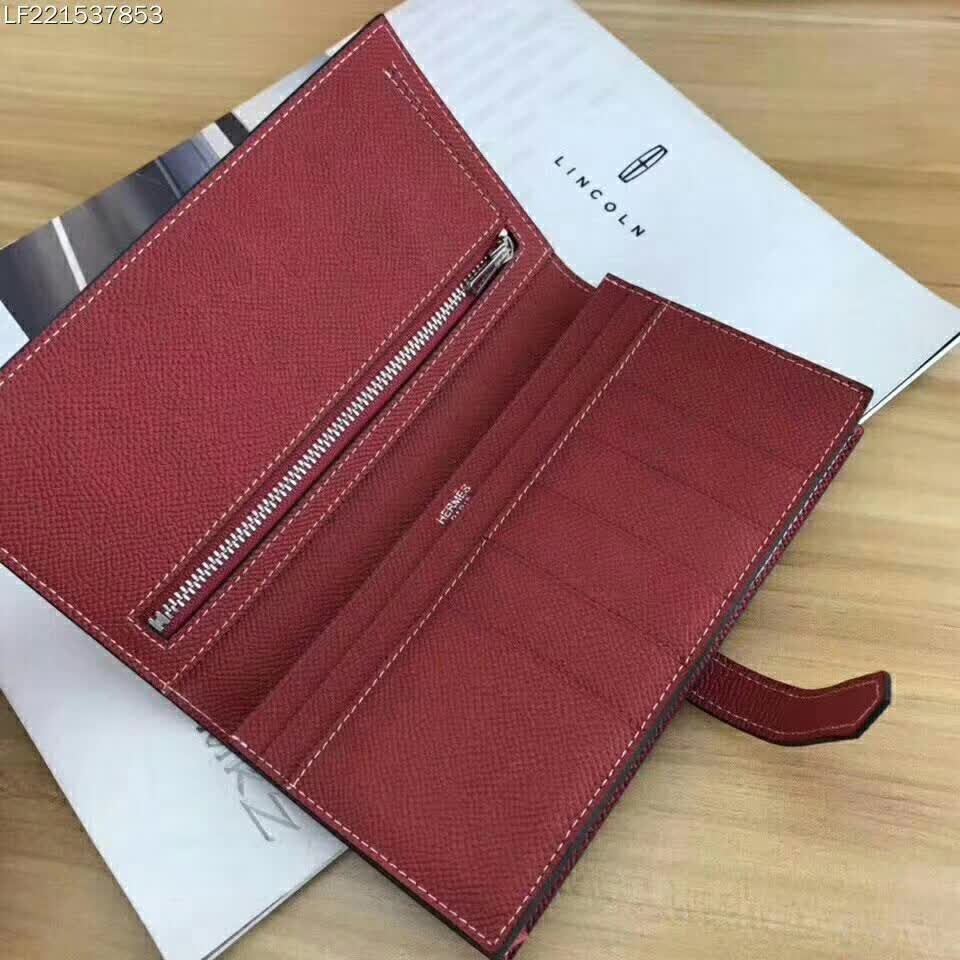 Hermes Medium Bearn Wallet in Epsom Calfskin Leather-Red - image 4