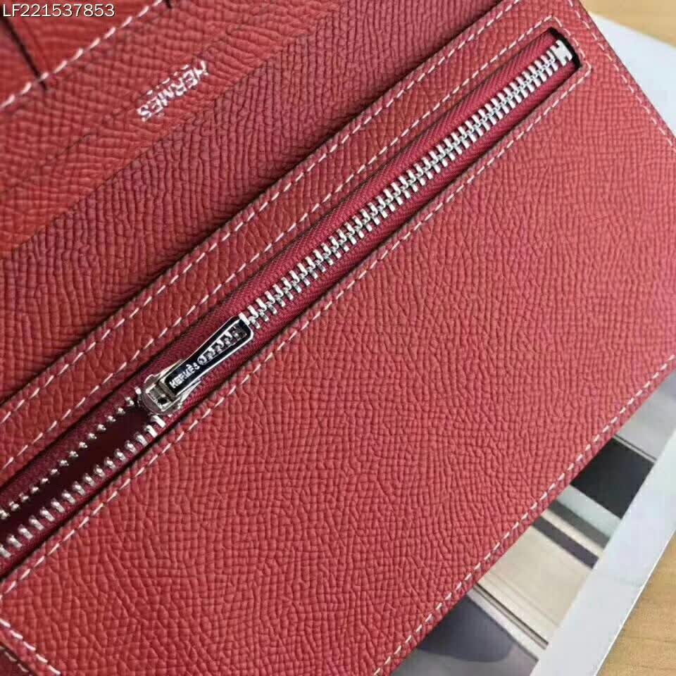 Hermes Medium Bearn Wallet in Epsom Calfskin Leather-Red - image 9