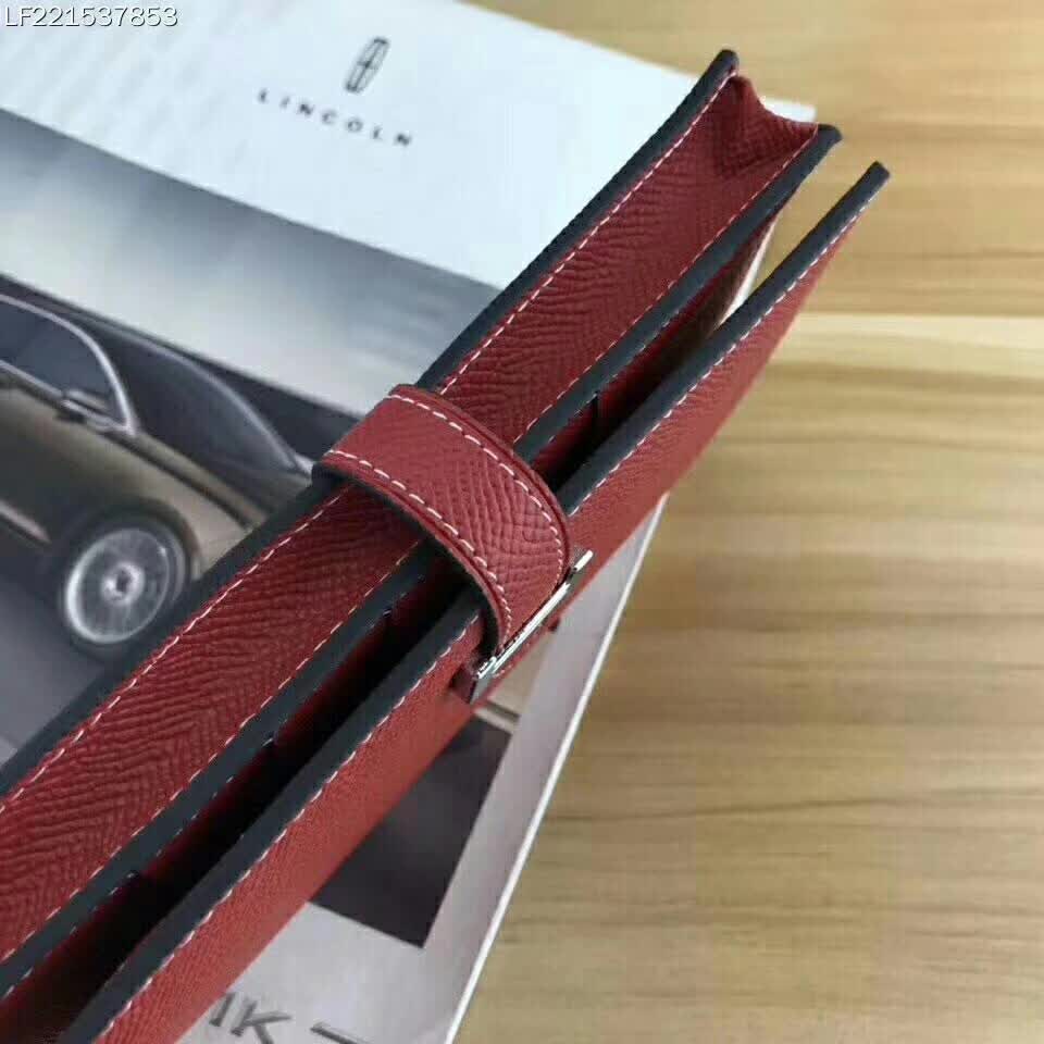 Hermes Medium Bearn Wallet in Epsom Calfskin Leather-Red - image 6