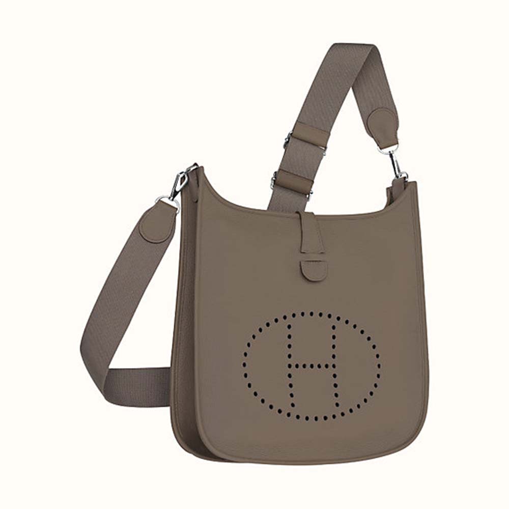 Front view of Hermes Evelyne III 33 Large Model Bag in calfskin-grey