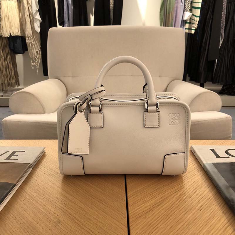 Loewe Women Amazona 28 Bag Ivory in Calf Leather-White - image 4