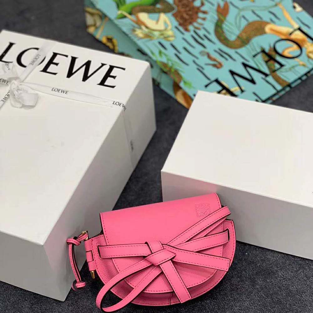 Close-up of knotted leather detail on Loewe Women Gate Mini Bag