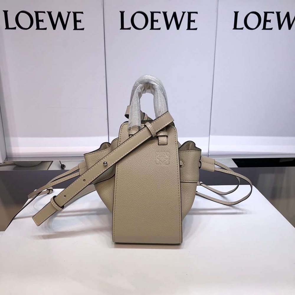 Close-up of beige calfskin leather and silver-tone hardware on Loewe Hammock Mini Bag