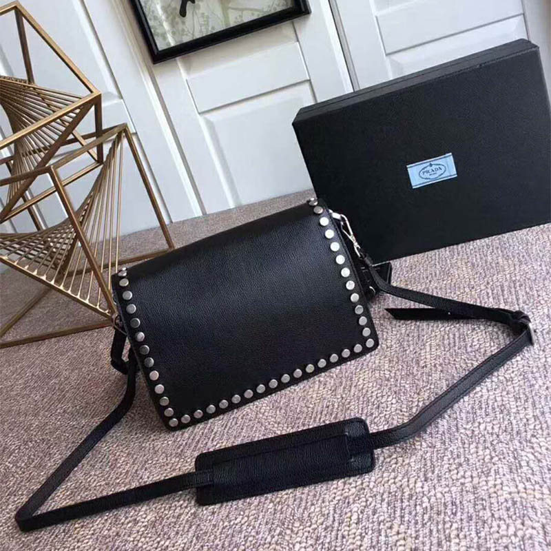 Prada Women Etiquette Bag in Calf Leather-Black - image 5