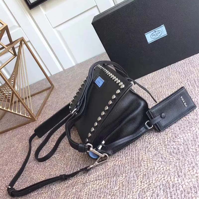 Prada Women Etiquette Bag in Calf Leather-Black - image 4