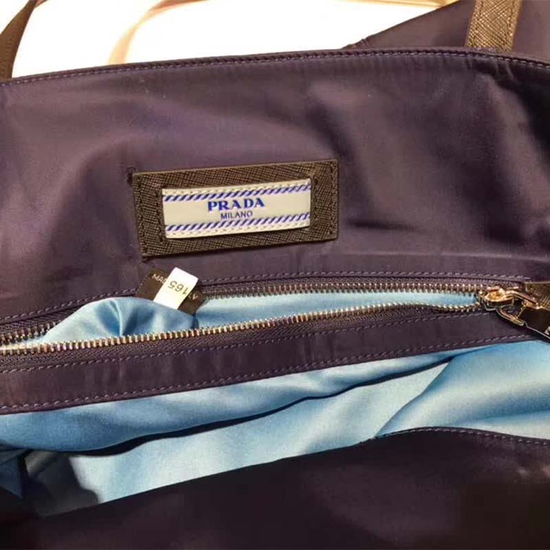 Prada Women Large Etiquette Nylon Bag-Black - image 7