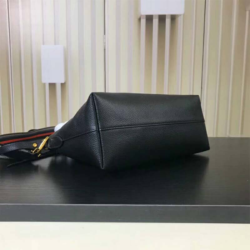Prada Women Leather Handbag-Black - image 5