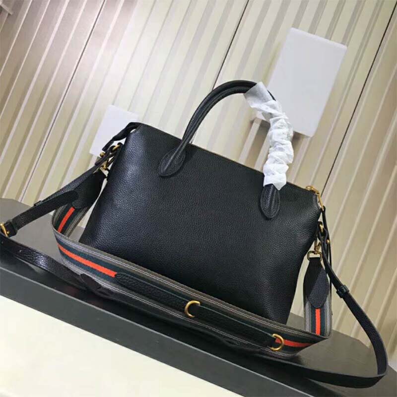 Prada Women Leather Handbag-Black - image 4