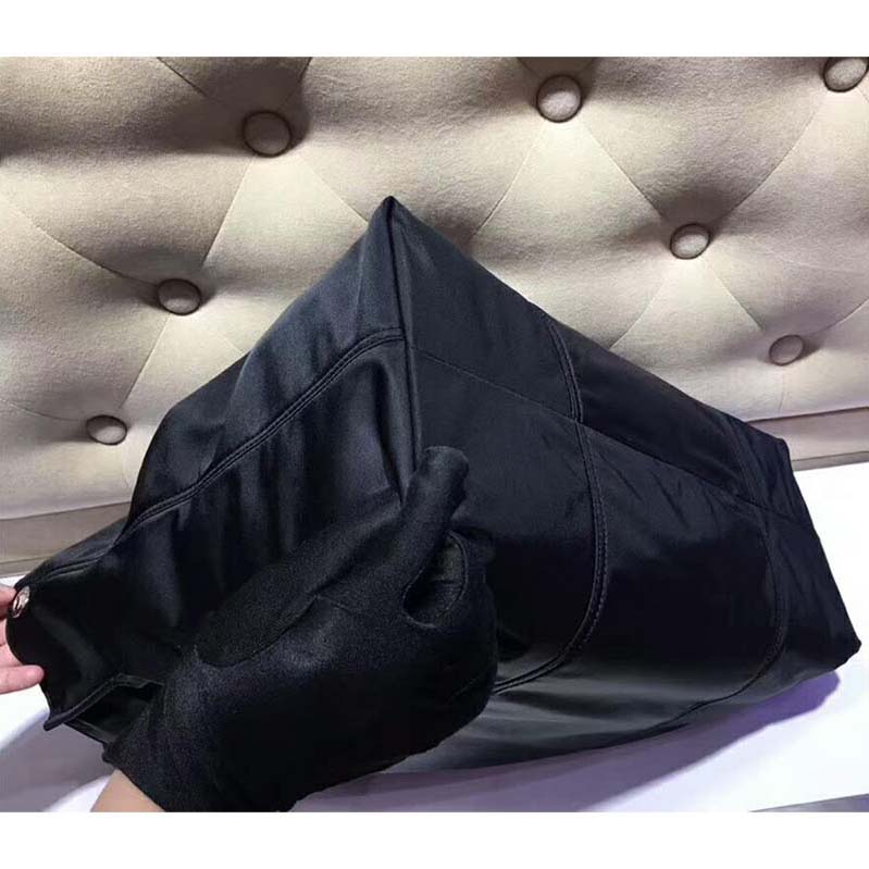 Prada Women Small Etiquette Nylon Bag-Black - image 6