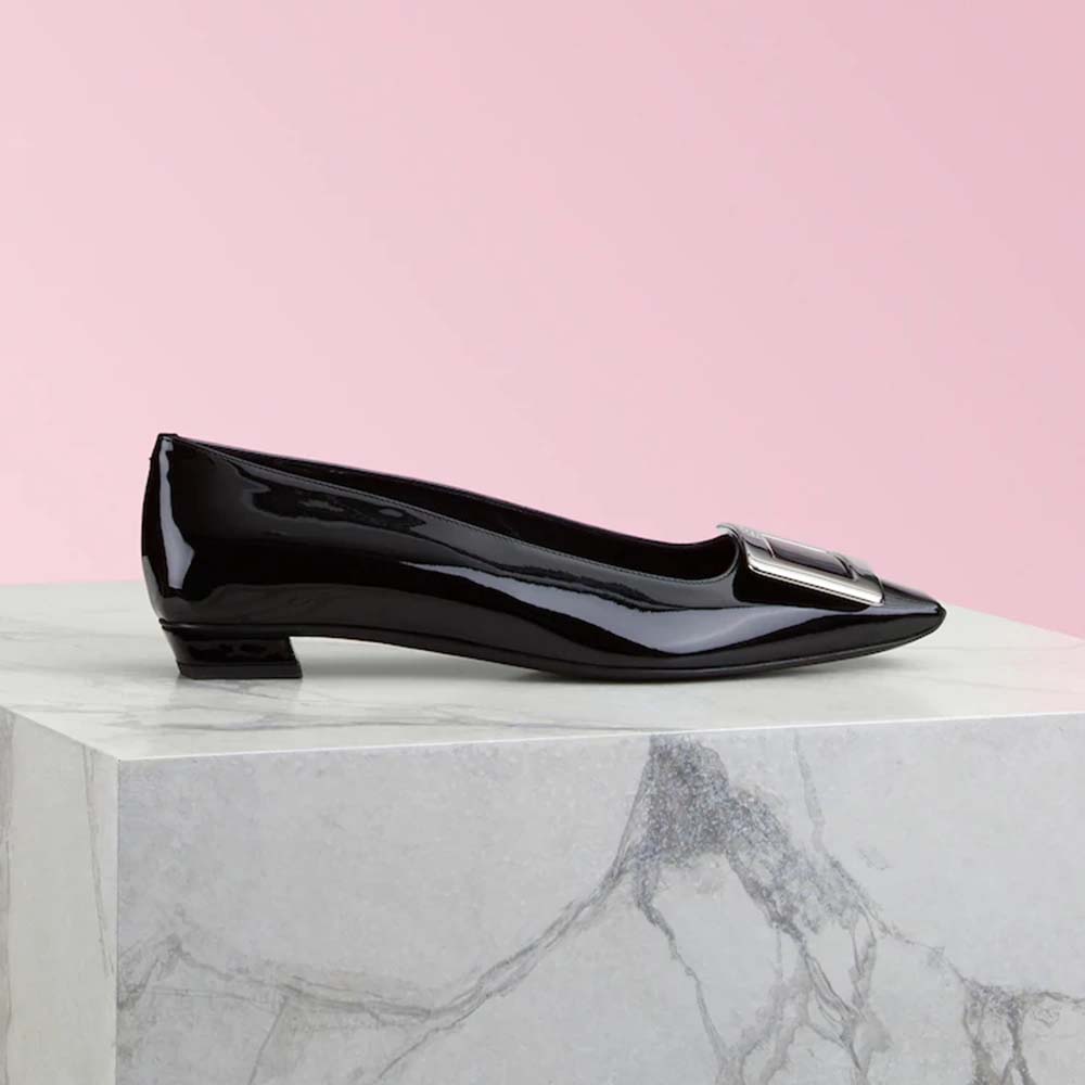 Roger Vivier Women Belle Vivier Pumps in Patent Leather-Black side profile