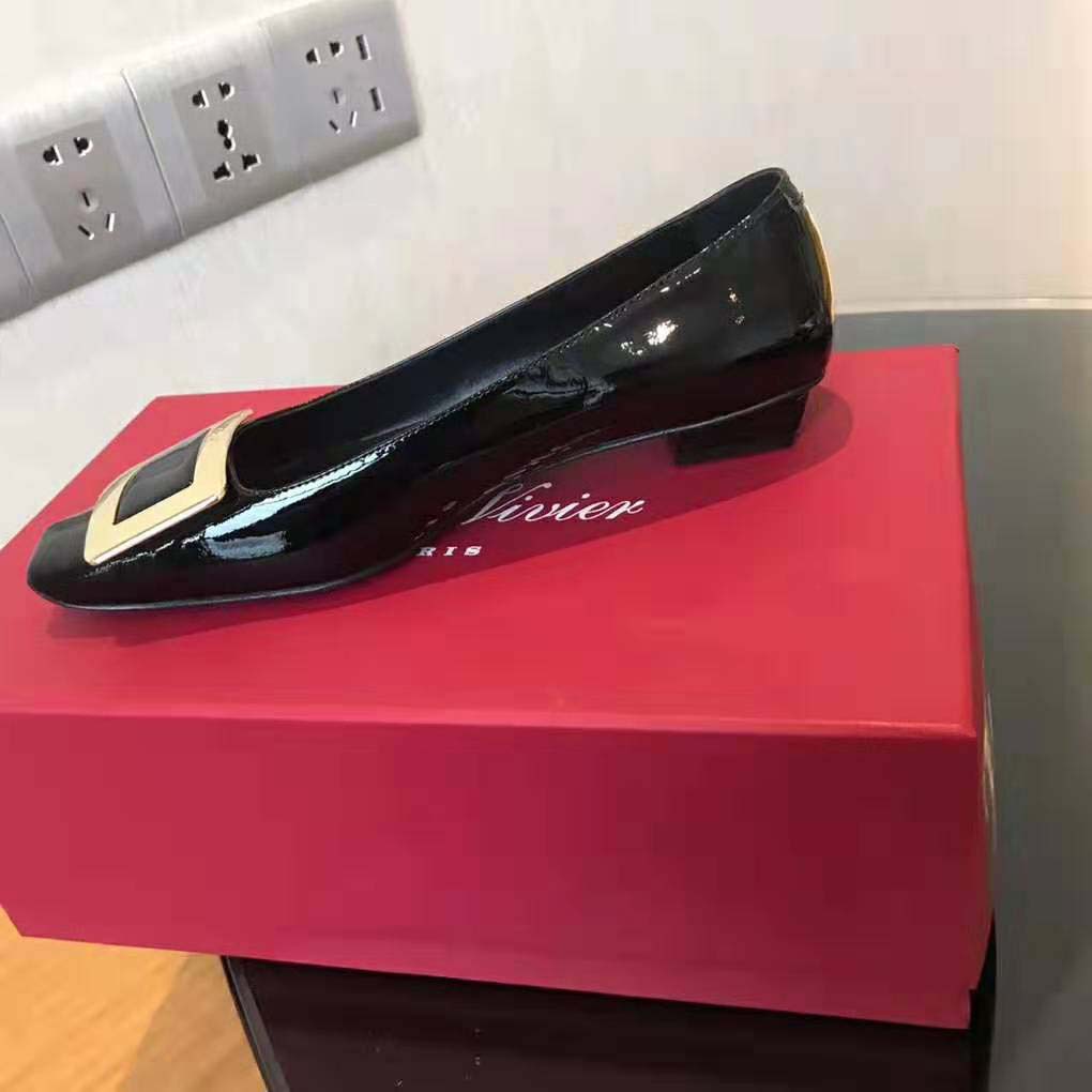 Roger Vivier Women Belle Vivier Pumps in Patent Leather-Black - image 4