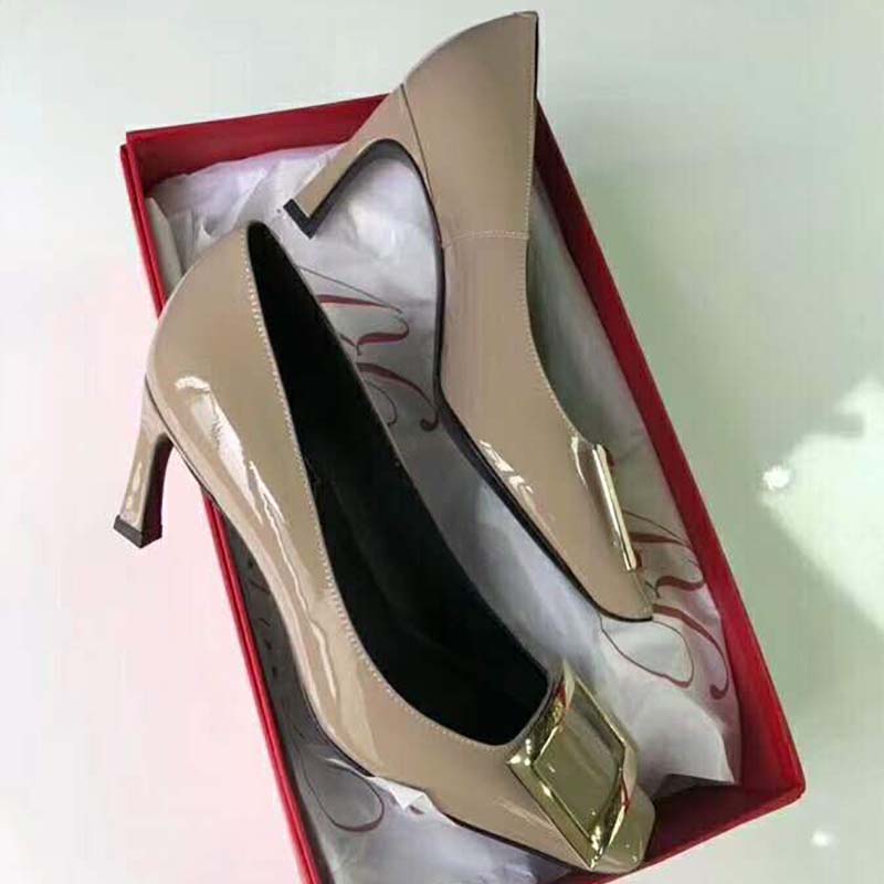 Roger Vivier Women Belle Vivier Trompette Pumps Patent Leather-Sandy - image 4
