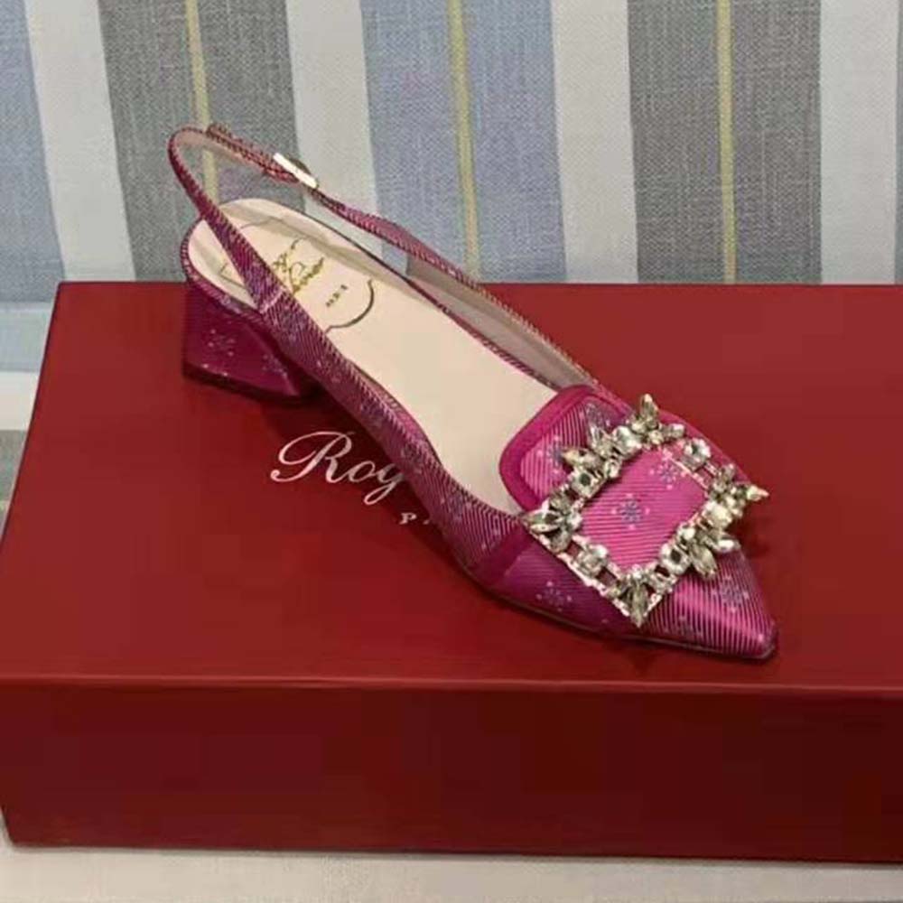 Close-up of crystal brooch detail on Broche Vivier Sling Back Pumps-Rose