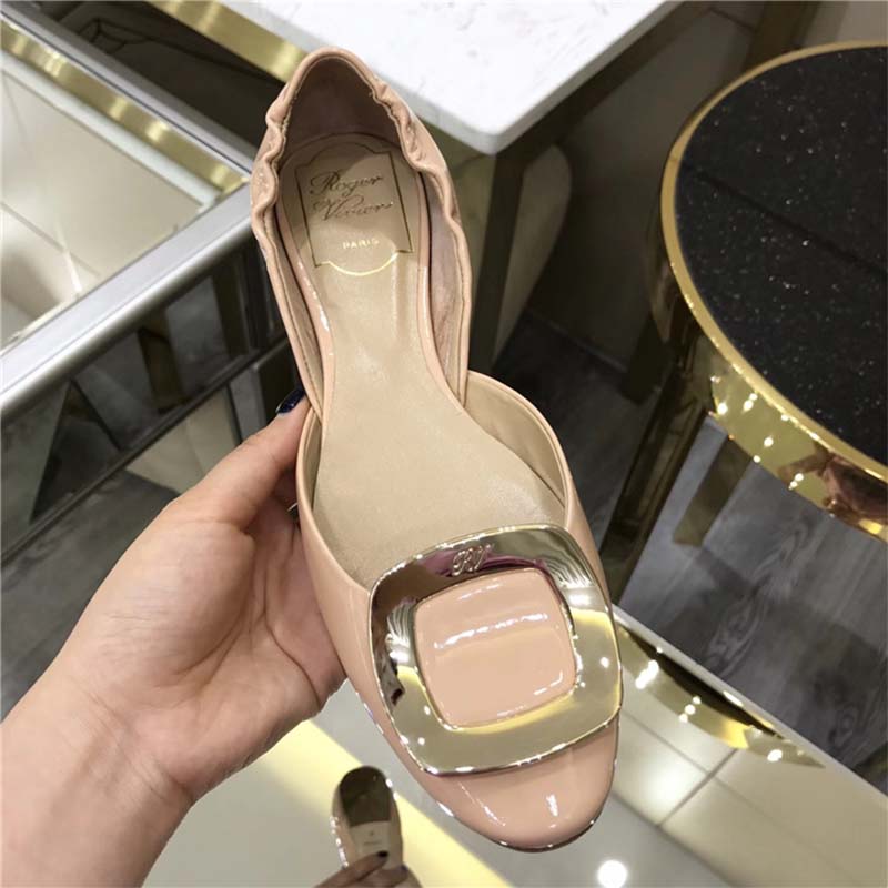Roger Vivier Women Chips Ballerinas Patent Leather-Sandy - image 4