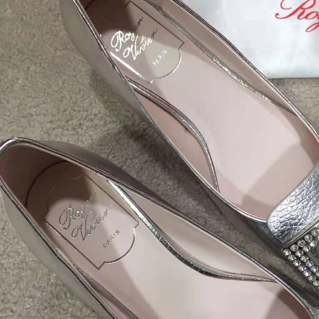 Roger Vivier Women Gommettine Strass Buckle Ballerinas-Silver - image 9