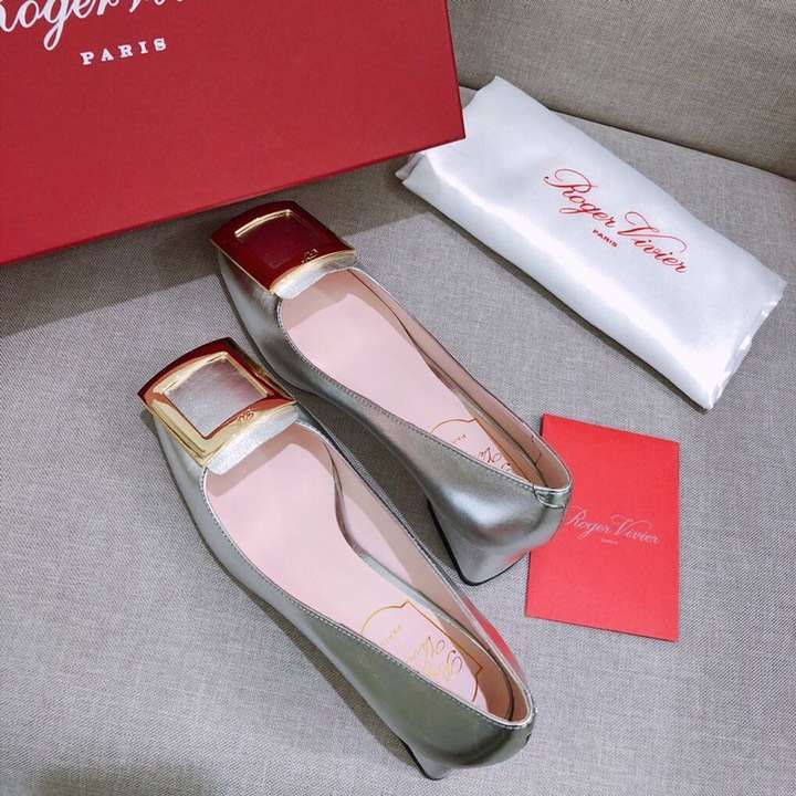 Roger Vivier Women Metal Buckle Gommettine Ballerinas-Silver - image 6