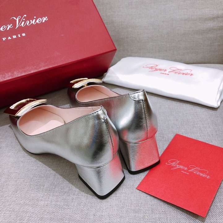 Roger Vivier Women Metal Buckle Gommettine Ballerinas-Silver - image 4