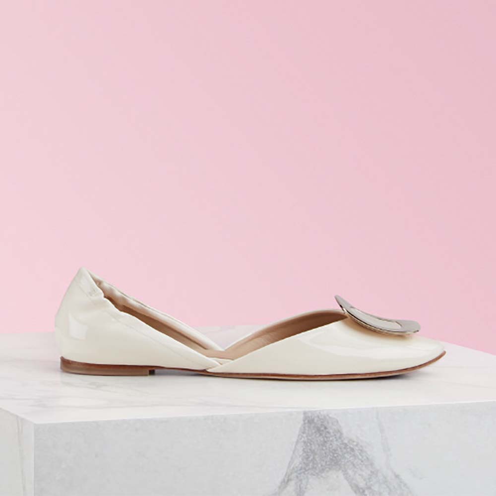 Side view of Roger Vivier Women Shoes Chips Ballerinas Patent Leather-White