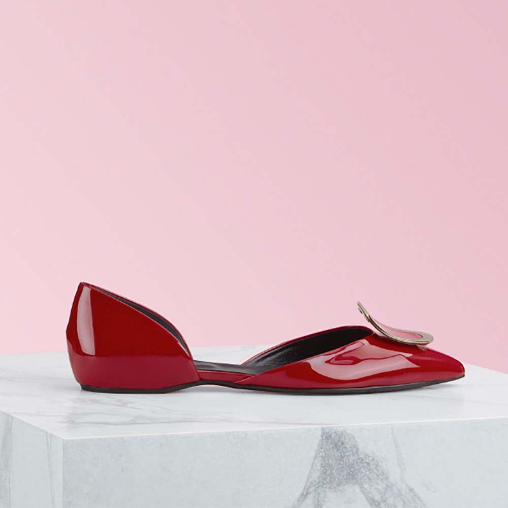 Side view of Roger Vivier Women Shoes Dorsay Ballerinas in Patent Leather-Red