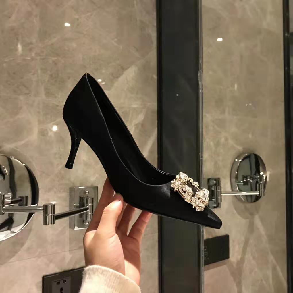 Roger Vivier Women Silk Flower Strass Pumps 6.6 cm Heel-Black - image 4