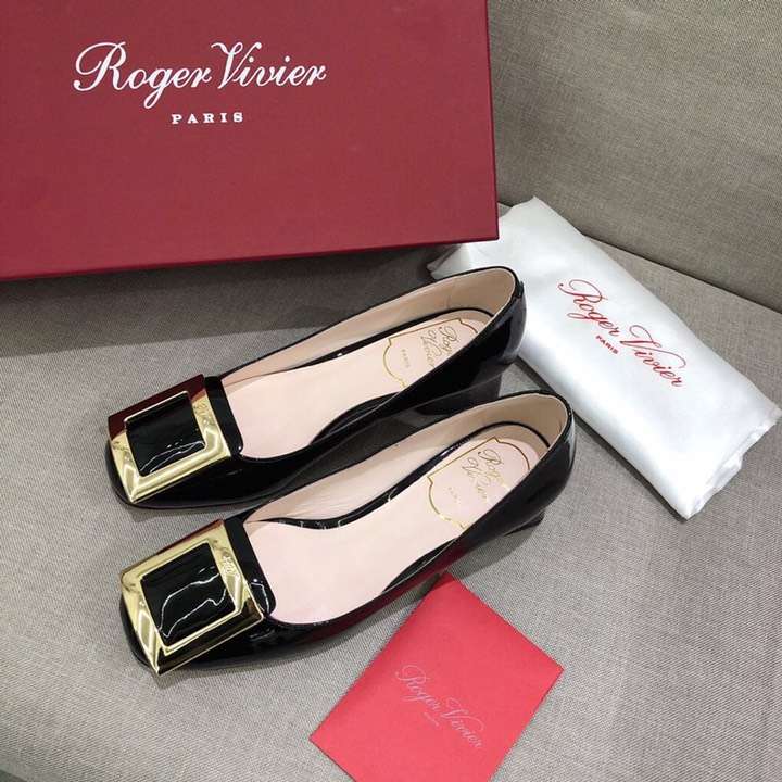Roger Vivier Women Tres Vivier Ballerinas 2.54 cm Heel-Black - image 9