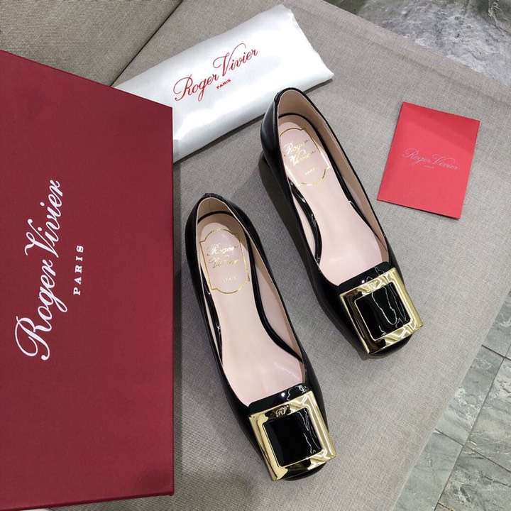 Overhead view showing smooth black leather of Roger Vivier Women Tres Vivier Ballerinas