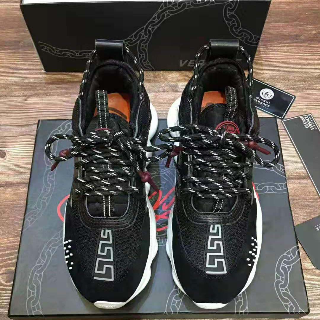 Sole detail showing textured Chain Reaction tread of Versace Men Chain Reaction Sneakers-Black