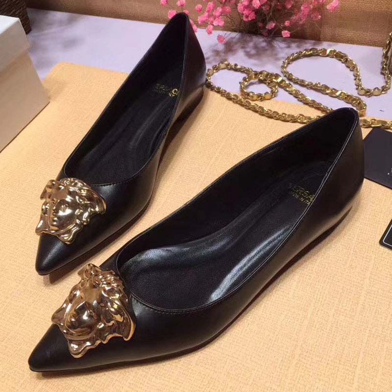 Top angle showing silhouette of Versace Palazzo Ballerina Flats 5mm Heel-Black