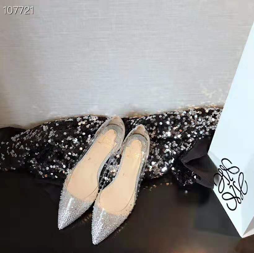 Top angle of Christian Louboutin Women Evening Flats Shoes Degrastrass-Silver highlighting silver leather
