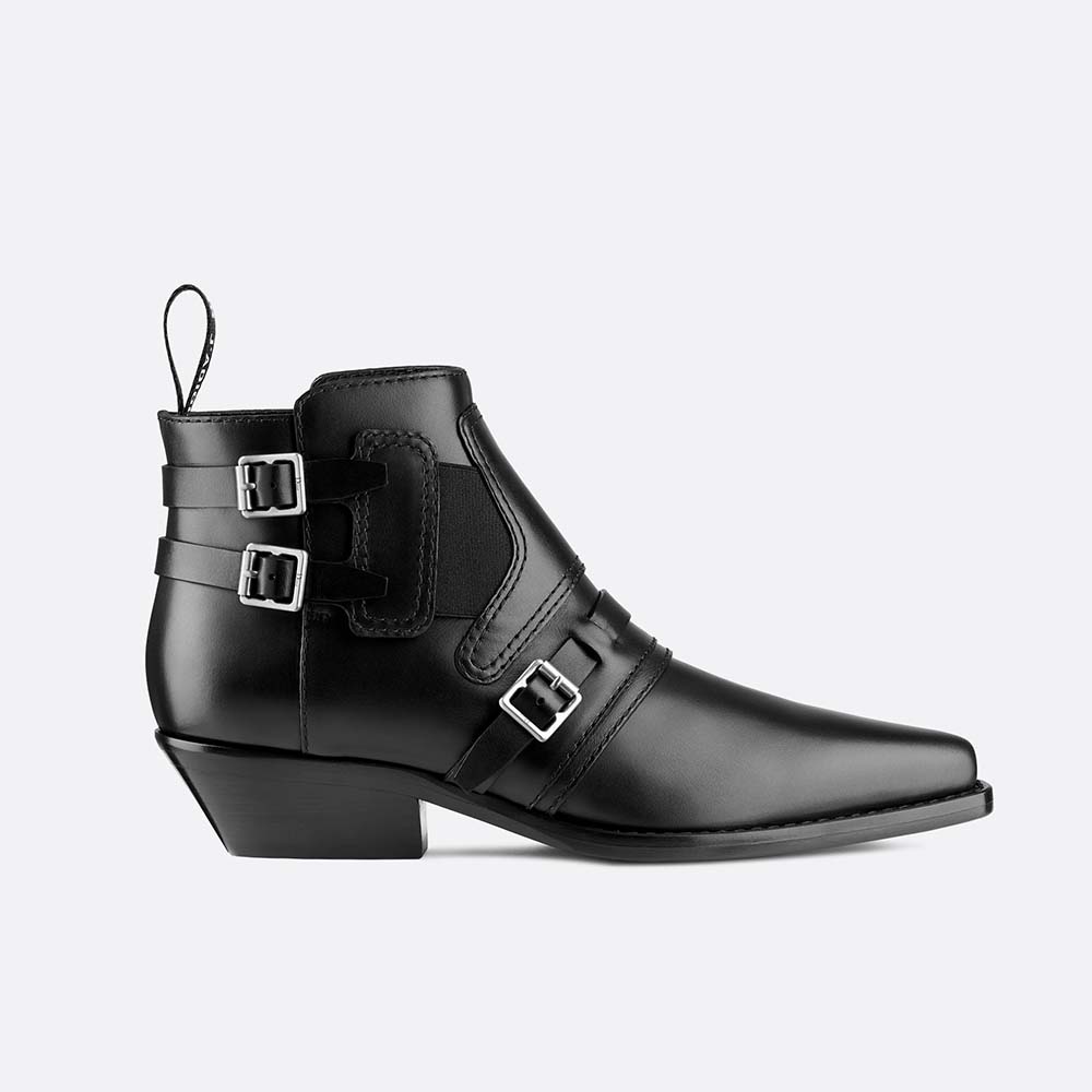Side view of Dior Women Shoes Diorsaddle Calfskin Leather Ankle Boot 35mm Heel Hight-Black