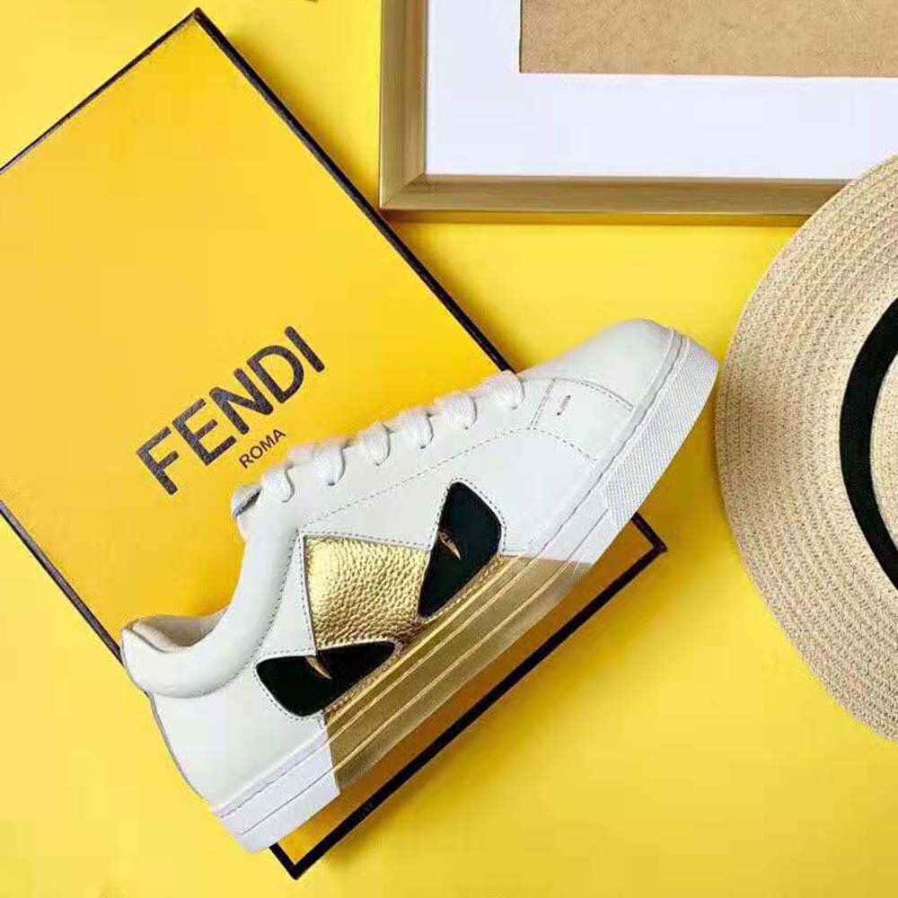 Top-down view showing silhouette of Fendi Men Sneakers White Leather Low-Tops