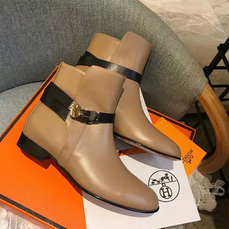 Front view of sleek silhouette on Hermes Women Shoes Neo Ankle Boot-Brown