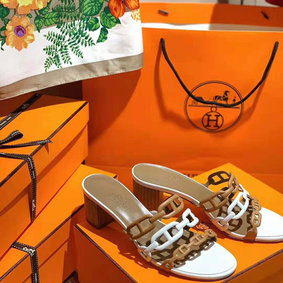 Close-up of buckle hardware on Hermes Women Tandem Sandal in Nappa Leather