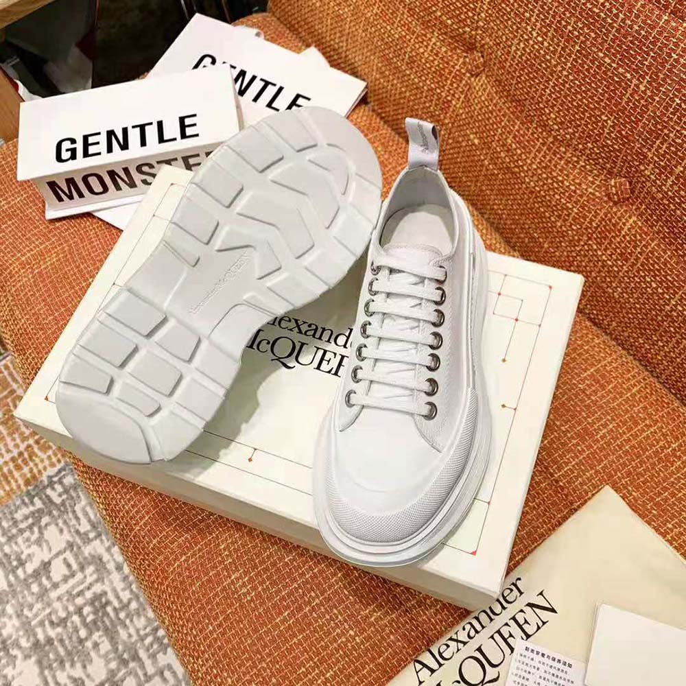 Alexander Mcqueen Women Tread Slick Lace Up-White - image 8