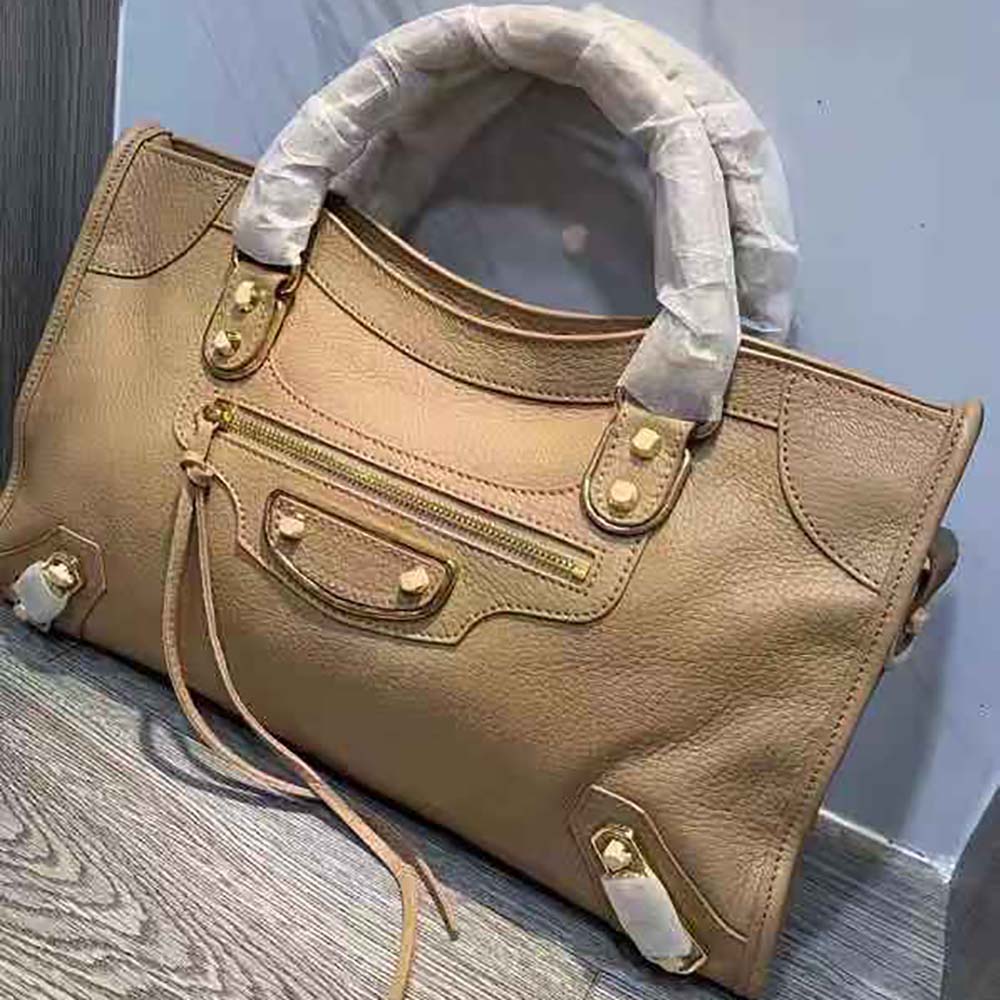 Close-up of metallic edge detailing on Balenciaga Women Classic Metallic Edge City S Goatskin Hand Carry Bag