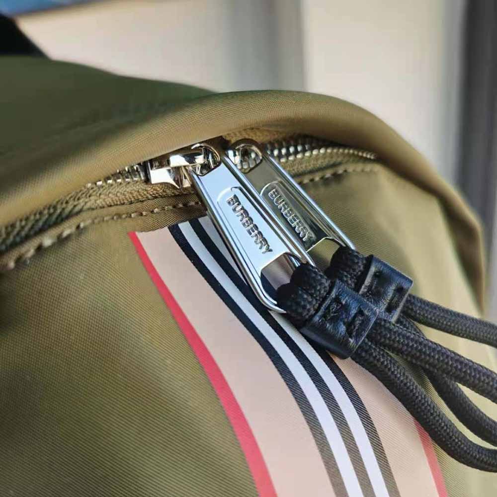 Burberry Men Vintage Check Nylon Backpack-Green - image 10