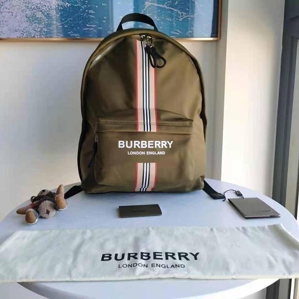 Close-up of vintage check pattern on Burberry Men Vintage Check Nylon Backpack-Green