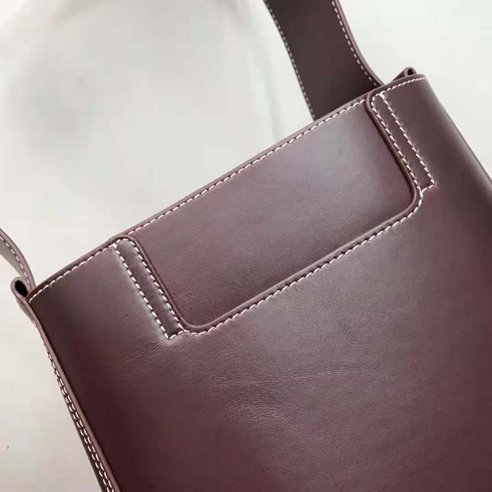 Burberry Women Large Leather Basket Bag-Maroon - image 6